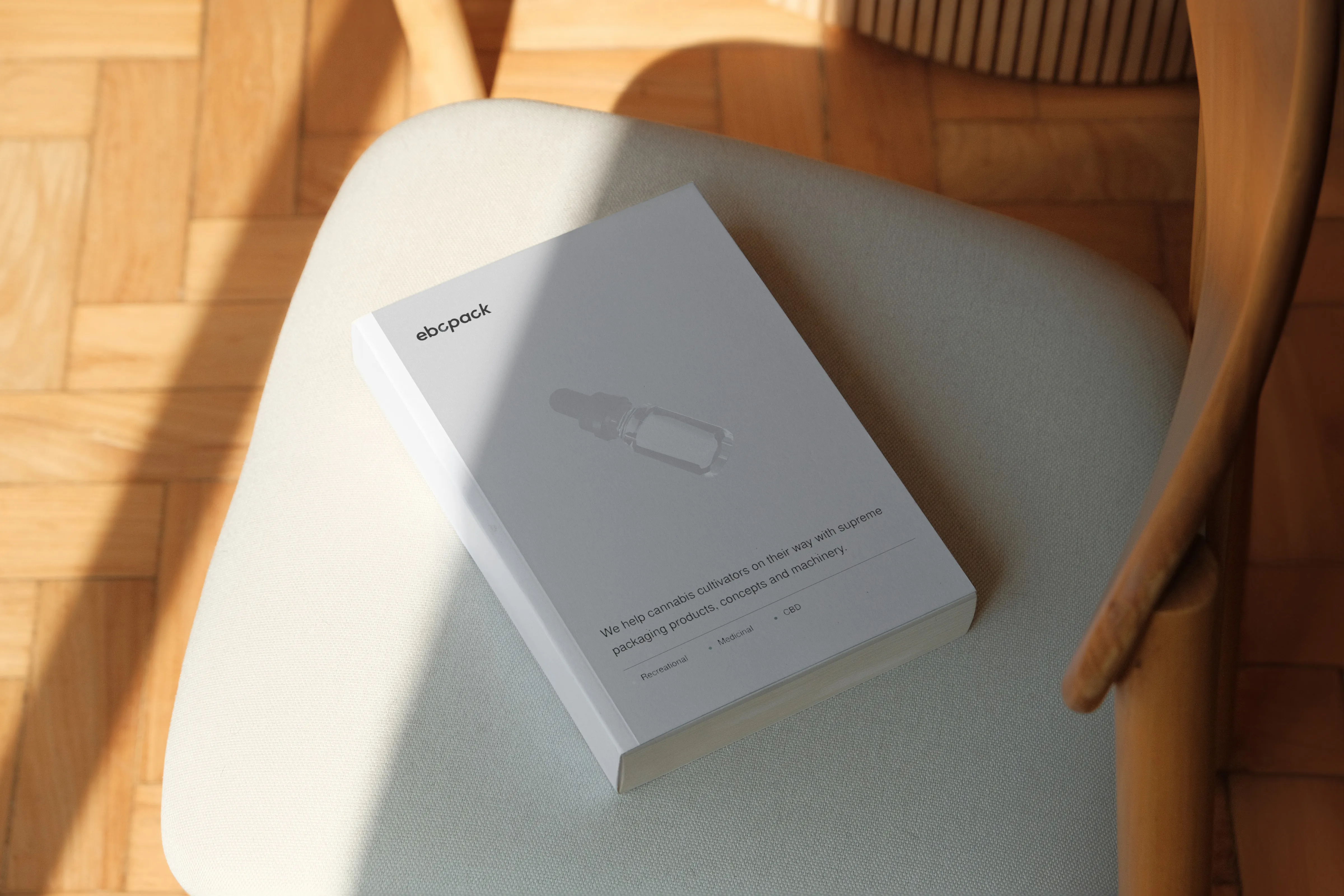 Product catalogue EBC Pack - branding by SocialTrustLabs